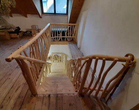 Ukázka realizace dřevěných schodů v interiéru